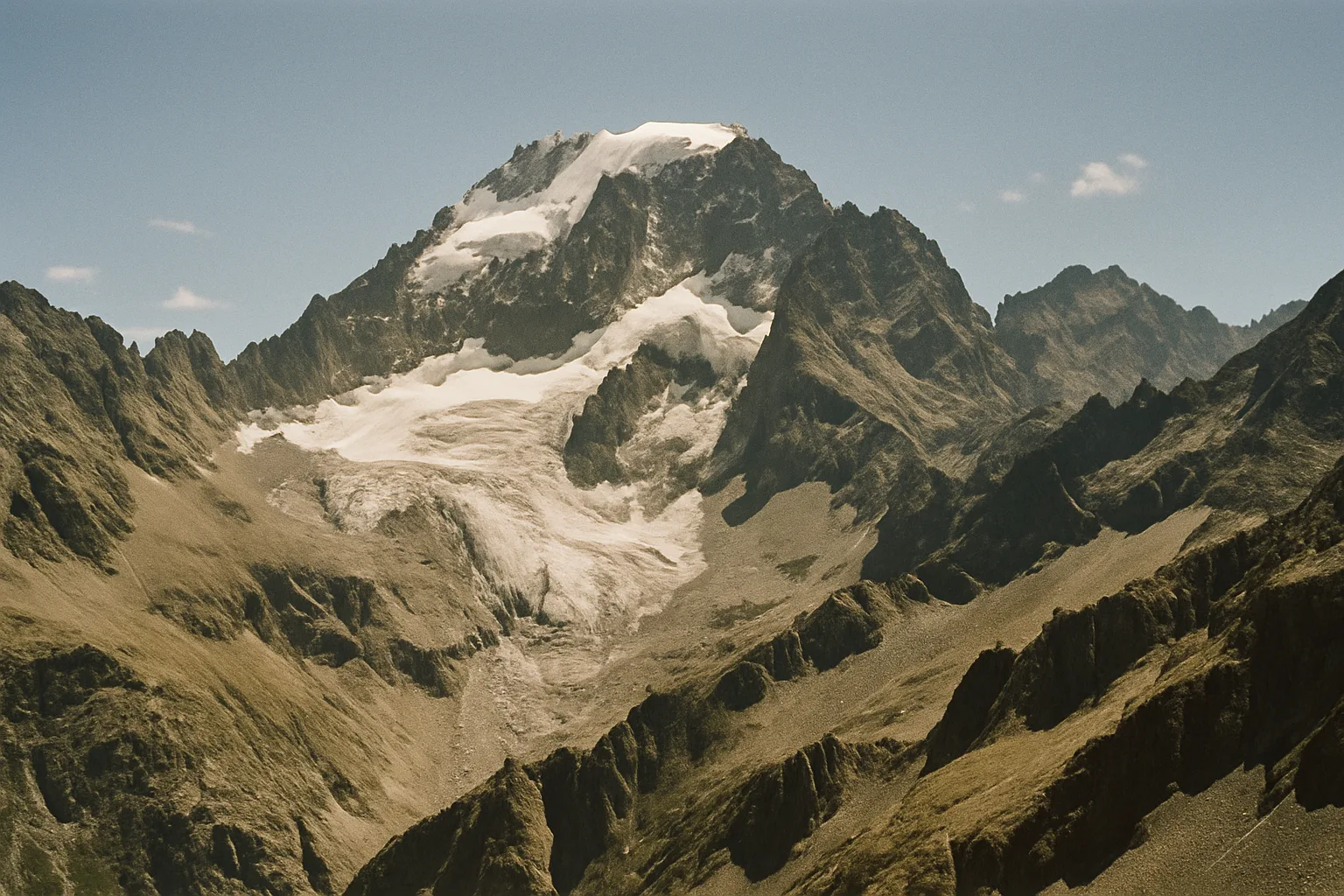 Itinéraires clés en Alpes pour l'été